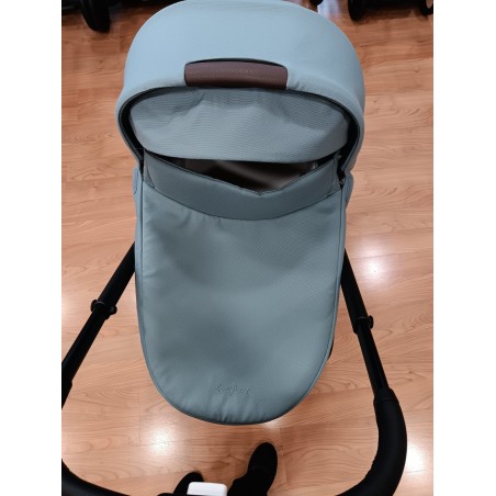 COCHECITO BALIOS S LUX + CAPAZO COT S CYBEX